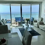 Apto 1803 Cartagena Frente Al Mar- Edificio Palmetto, Piso 18